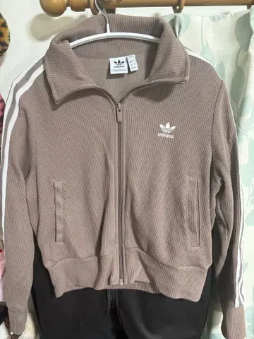 니트 탑 / 트랙 자켓 / 아디다스 오리지널