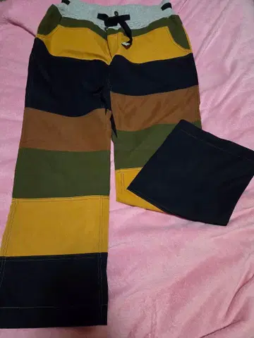 고 슬로우 카라반 멀티 컬러 스트레이트 팬츠 사이즈 4