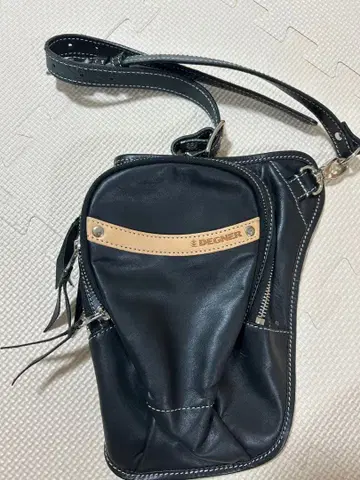 [ 새상품급 ] degner 가죽 홀스터 백