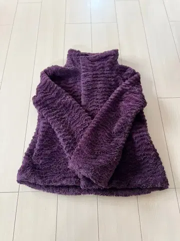 파타고니아 보라색 자켓