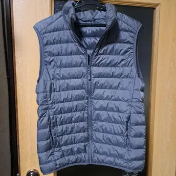 그레이 다운 베스트 퀼팅 디자인