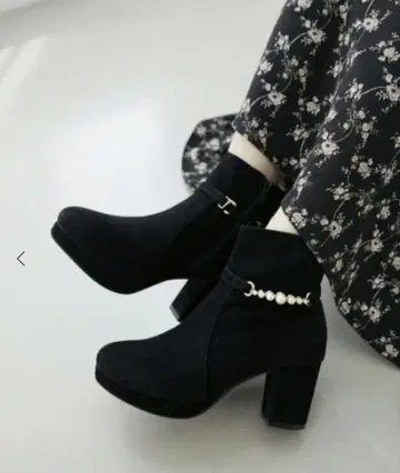 마제스틱 레곤 스웨이드 숏부츠 블랙 L