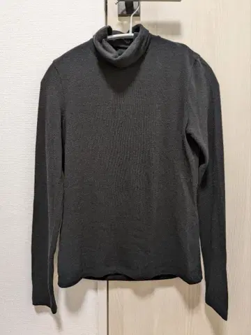 amomento 울 혼방 터틀 니트 티셔츠