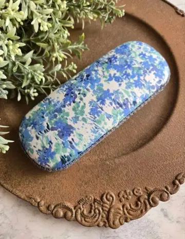 LAURA ASHLEY 안경 케이스