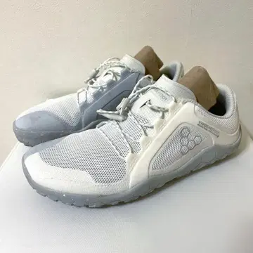 새상품급 vivobarefoot 프라이머 트레일 FG 3.5 우먼 36