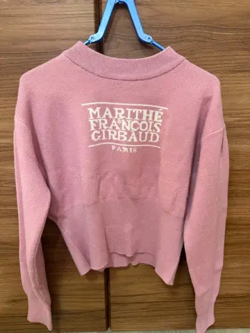 마리떼 프랑소와 저르보 니트