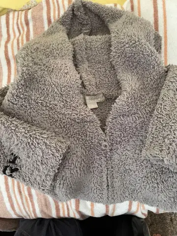 론 헤르만 x 베어풋 드림스 모코모코 후드티