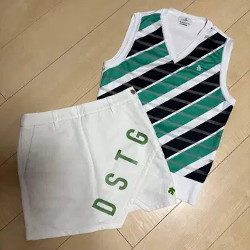 새상품급 데상트 골프 스커트 베스트 2세트 M