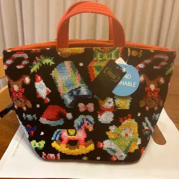 페일라 산타즈커밍 토트백 미사용 새상품