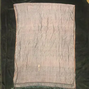 H.P.E 실크 스톨 타니 유키코 라오스의 수공예