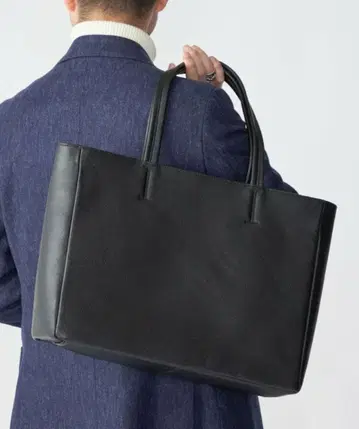 SHIPS: 스마트 가죽 토트백 블랙