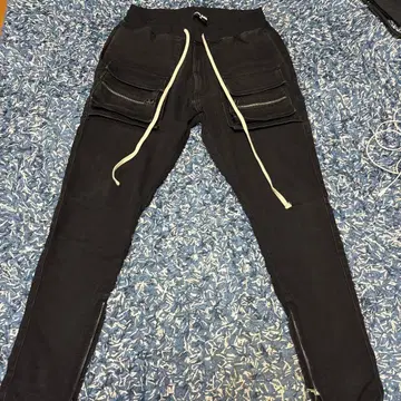Danke Schon. 블랙 워크 팬츠 32