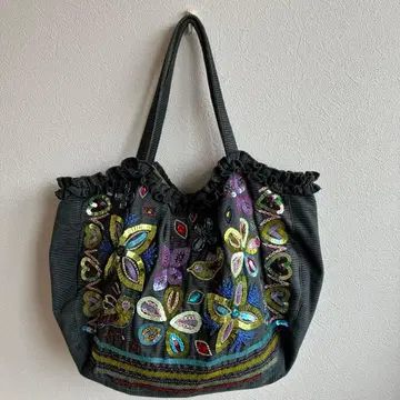 TILIA 비즈 핸드백 토트백 치리아