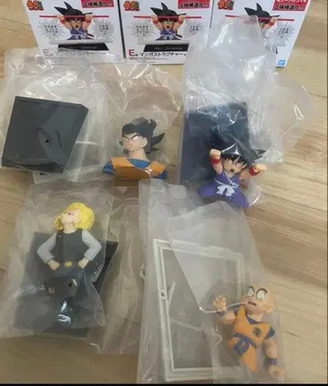 제일복권 40th 드래곤볼 E상 만화 스트럭처 3종 세트