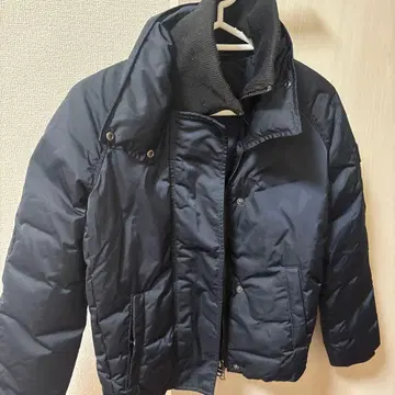 Armani Exchange 네이비 다운 자켓