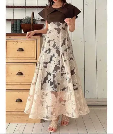 dazzlin 코르셋 원피스