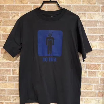 NO IDEA 프린트 반팔 T셔츠 블랙