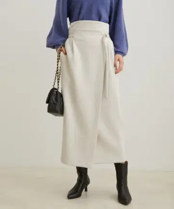 ViS 새상품 스웨이드 타이트 스커트