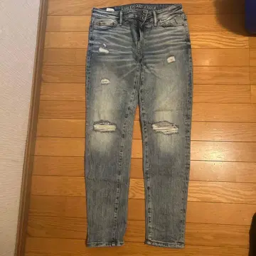 AMERICAN EAGLE 라이트 블루 스키니 청바지