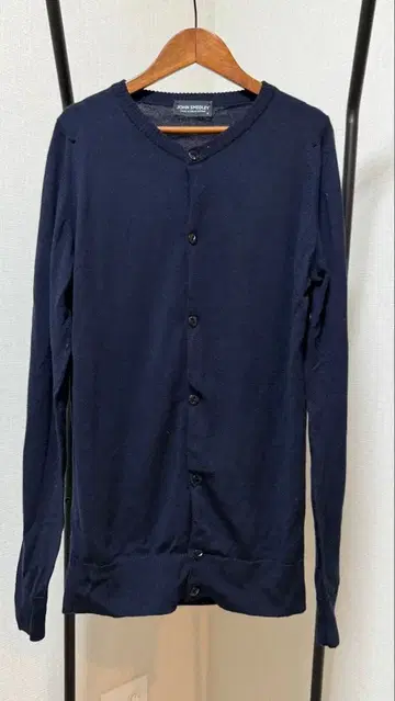 JOHN SMEDLEY 네이비 가디건 크루넥