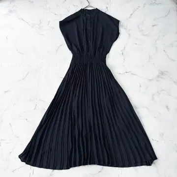 컨디션 최상 Hey-Seasons 원피스 밴드 카라 플리츠 M