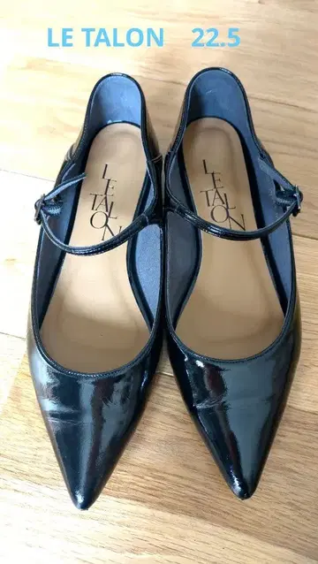 LE TALON 멜리제인 펌프스 블랙