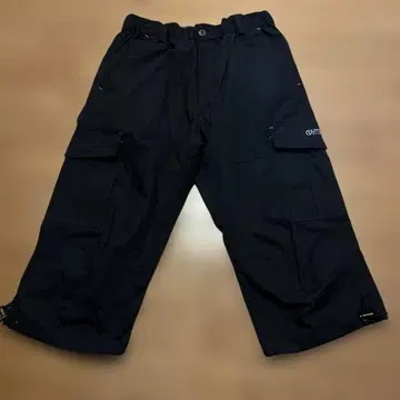 거의 새상품 outdoor 하프 기장 카고 팬츠 블랙 사이즈 M