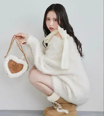 [ nice clap ] 멜리 컬 니트 튜닉