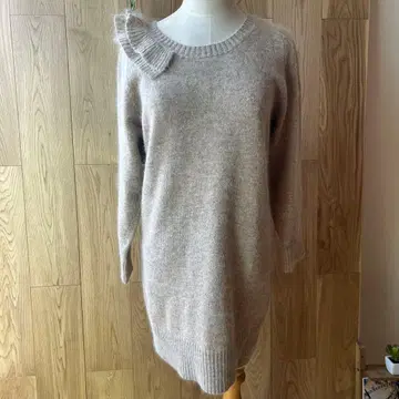 빔즈 니트 원피스