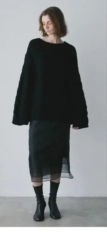 [새상품급] HER 하트 매트 오간자 스커트 블랙 사이즈 0