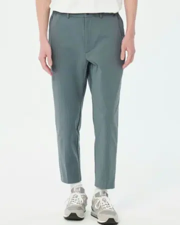 뉴발란스 MET24 슬림 테이퍼트 슬랙스 새상품급