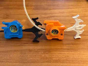 폭전 슈트 베이블레이드 한정판 드라군g & 드라군F 슈터