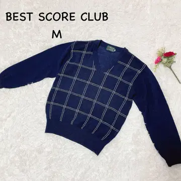 네이비 체크 무늬 V넥 니트