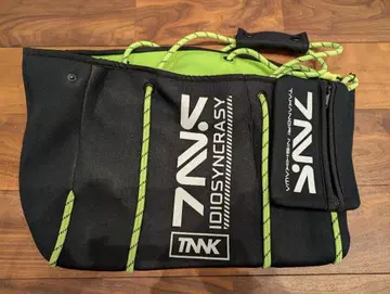 [새상품] TNNK IDIOSYNCRASY 백 파우치 포함