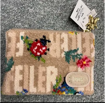 페이러 친자와 레이스 티슈 파우치