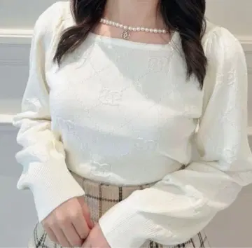 최종 가격 인하 evelyn 상의 로고 목걸이 니트 양산형