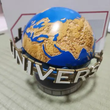 USJ 지구본형 피규어