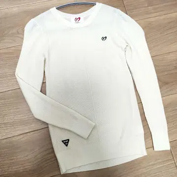 아이보리 리브 긴팔 니트