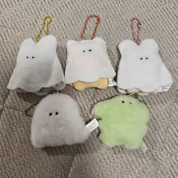 생명체일지도 모르는 키링 세트