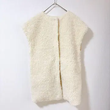 새상품급 DONOBAN 도노반 샤기 퍼 베스트 오버 실루엣