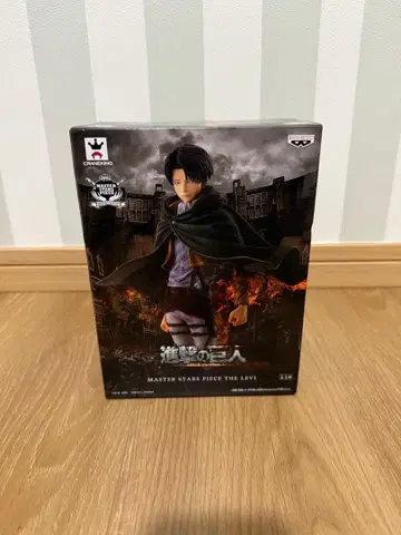 진격의 거인 리바이 피규어 미개봉