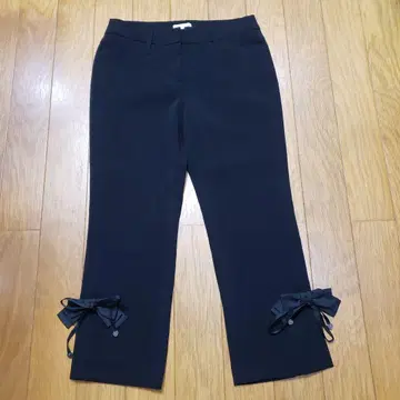 TO BE CHIC/투 비 시크 밑단 리본 크롭 스트레치 팬츠