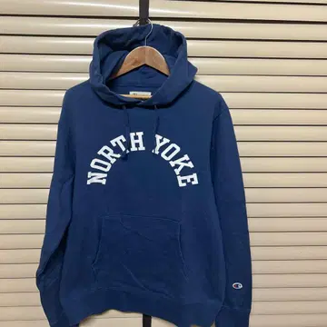 Champion NORTH YOKE 후드티 네이비 새상품급 M사이즈
