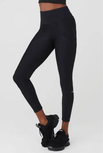 가격 대폭 인하! alo 블랙 레깅스 S