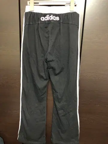 adidas 스웨트 팬츠 사이드 스트라이프