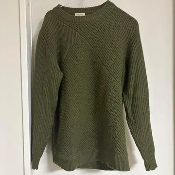 LE JUN 그린 스웨터