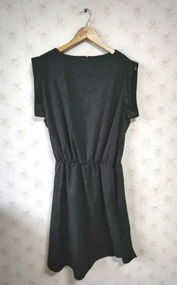 mizuiro ind 미즈이로 인드 울 혼방 슬리브리스 원피스