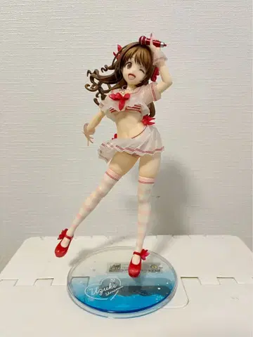 시마무라 우즈키 터져라 썸머Ver 피규어