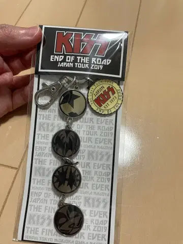 KISS END OF THE ROAD 2019 키홀더 키스