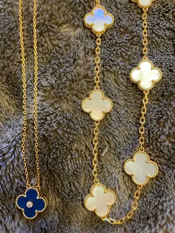 클로버 모티브 목걸이 세트 (블루&화이트) 2개 세트